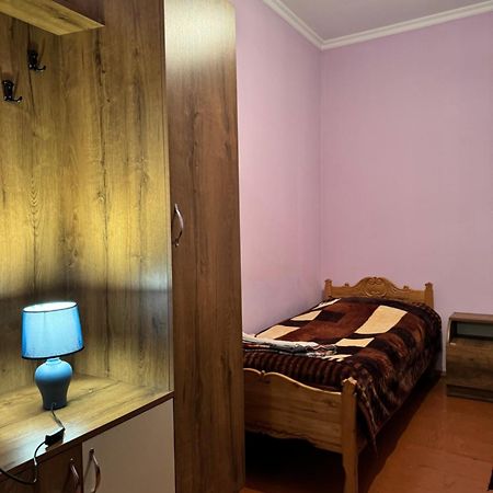 Vodo'S Guesthouse Chvabiani Екстер'єр фото